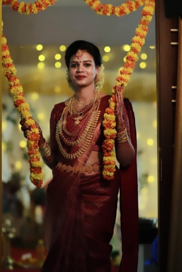 SHE BEAUTY PARLOUR POOKKAD